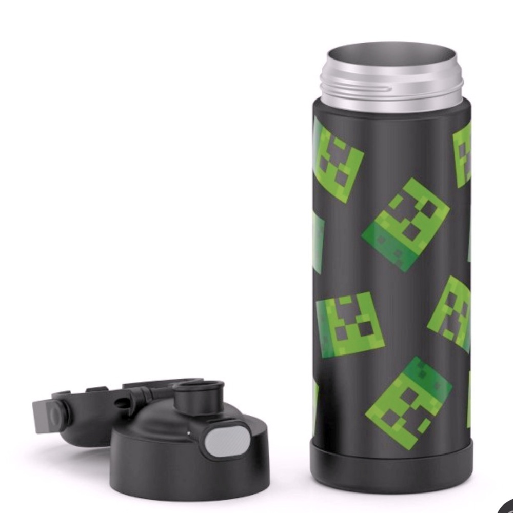 Minecraft Bundle - Picture 8 of 11